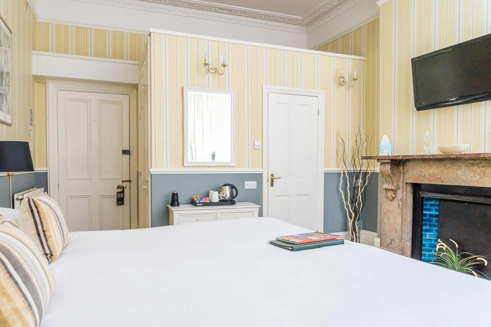 Oldfields House Bed & Breakfast Bath Dış mekan fotoğraf