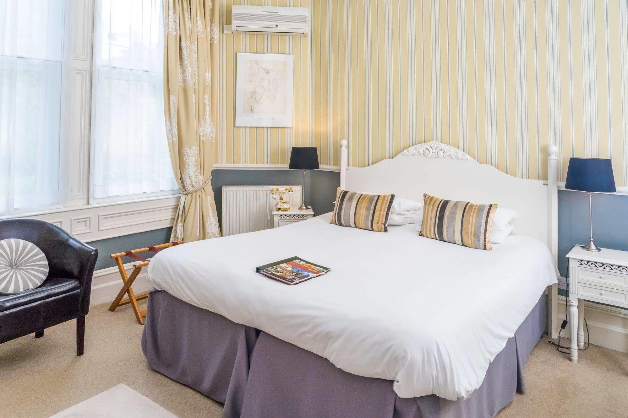 Oldfields House Bed & Breakfast Bath Dış mekan fotoğraf